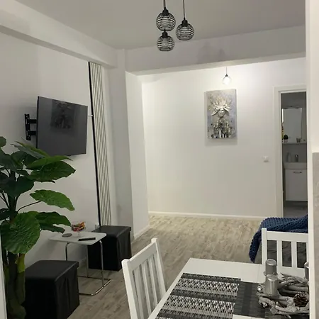 Nou, Atmosfera Placuta * Craiova