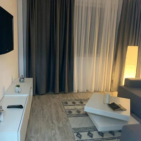 Nou, Atmosfera Placuta Craiova